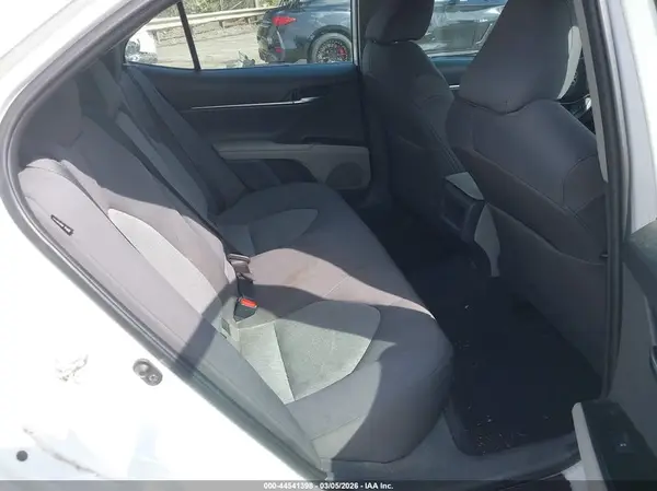 4T1C11AK2LU989136 2020 TOYOTA CAMRY - Image 8
