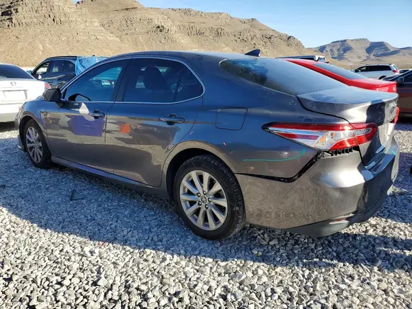 4T1C11AK2LU995731 2020 TOYOTA CAMRY - Image 2