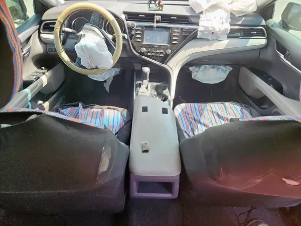 4T1C11AK2LU996104 2020 TOYOTA CAMRY - Image 8
