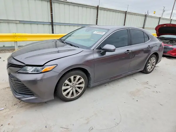 4T1C11AK2LU998676 2020 TOYOTA CAMRY - Image 1