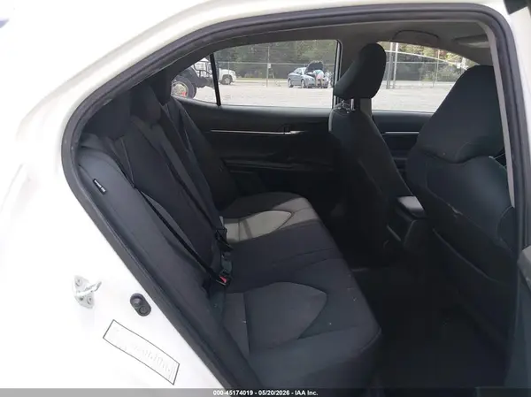 4T1C11AK2MU437072 2021 TOYOTA CAMRY - Image 8