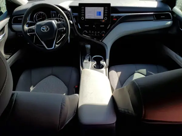 4T1C11AK2MU438688 2021 TOYOTA CAMRY - Image 8