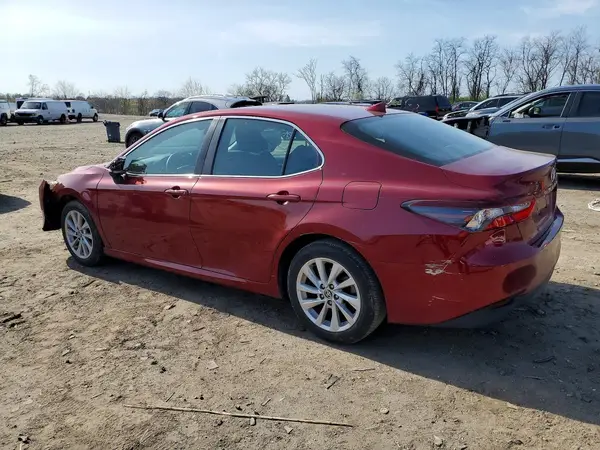 4T1C11AK2MU459167 2021 TOYOTA CAMRY - Image 2