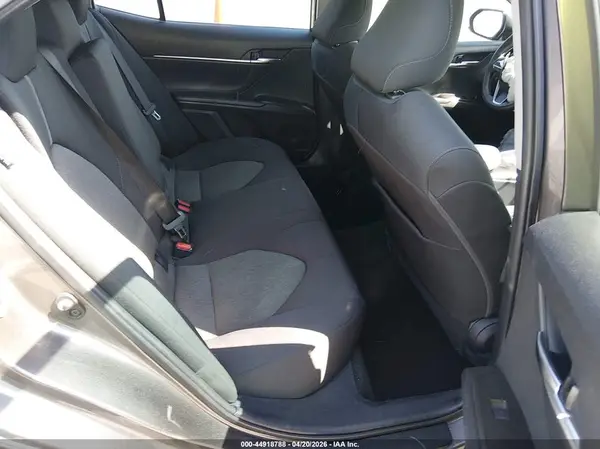 4T1C11AK2MU460254 2021 TOYOTA CAMRY - Image 8