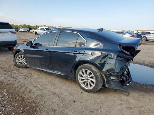 4T1C11AK2MU463820 2021 TOYOTA CAMRY - Image 2