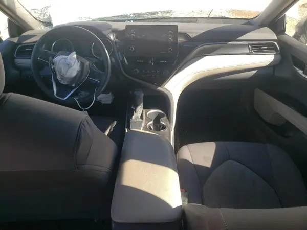 4T1C11AK2MU465390 2021 TOYOTA CAMRY - Image 8