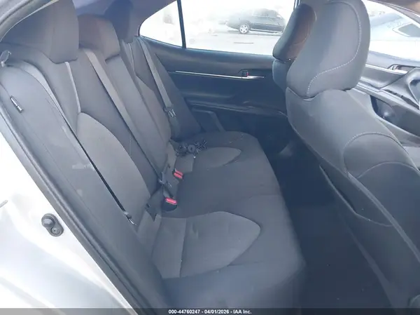 4T1C11AK2MU489205 2021 TOYOTA CAMRY - Image 8