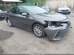 4T1C11AK2MU533686 2021 TOYOTA CAMRY