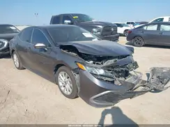 4T1C11AK2MU537611 2021 TOYOTA CAMRY