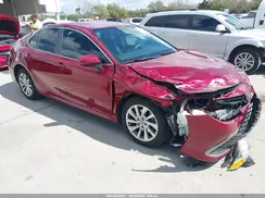 4T1C11AK2MU551380 2021 TOYOTA CAMRY