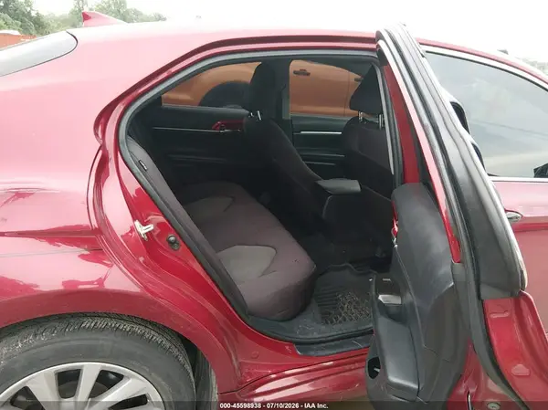 4T1C11AK2MU553002 2021 TOYOTA CAMRY - Image 8
