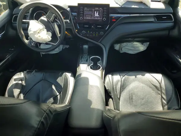 4T1C11AK2MU559625 2021 TOYOTA CAMRY - Image 8