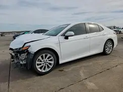 4T1C11AK2MU579423 2021 TOYOTA CAMRY
