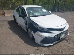 4T1C11AK2MU587845 2021 TOYOTA CAMRY