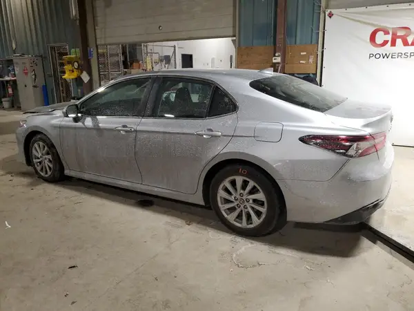 4T1C11AK2MU605034 2021 TOYOTA CAMRY - Image 2