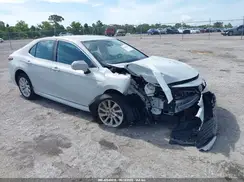 4T1C11AK2NU001811 2022 TOYOTA CAMRY