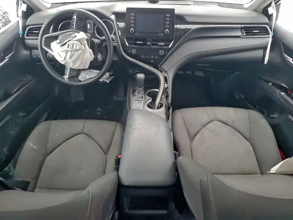 4T1C11AK2NU041614 2022 TOYOTA CAMRY - Image 8