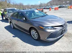 4T1C11AK2NU054251 2022 TOYOTA CAMRY