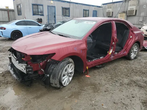 4T1C11AK2NU054430 2022 TOYOTA CAMRY - Image 1