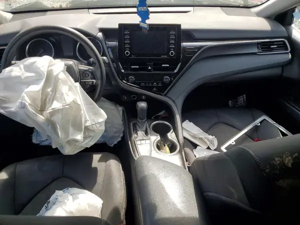 4T1C11AK2NU626810 2022 TOYOTA CAMRY - Image 8