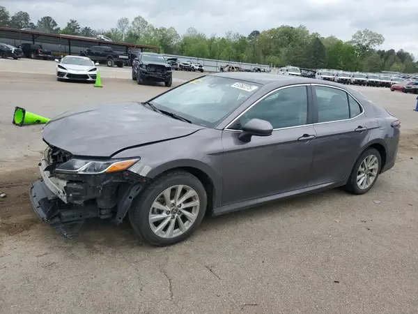 4T1C11AK2NU629321 2022 TOYOTA CAMRY - Image 1