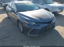 4T1C11AK2NU632204 2022 TOYOTA CAMRY