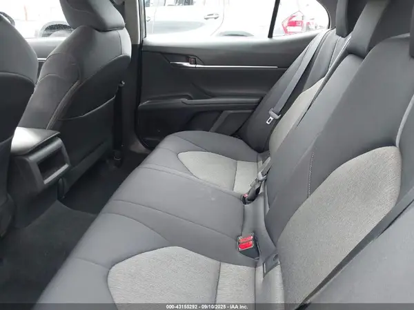 4T1C11AK2NU652064 2022 TOYOTA CAMRY - Image 8