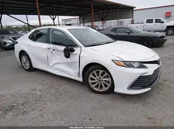 4T1C11AK2NU668006 2022 TOYOTA CAMRY