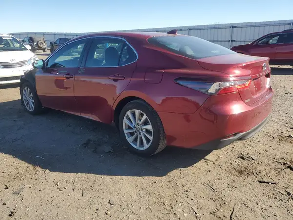 4T1C11AK2NU671116 2022 TOYOTA CAMRY - Image 2