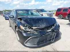 4T1C11AK2NU693262 2022 TOYOTA CAMRY