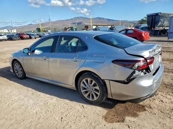 4T1C11AK2NU694993 2022 TOYOTA CAMRY - Image 2