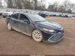 4T1C11AK2NU695755 2022 TOYOTA CAMRY