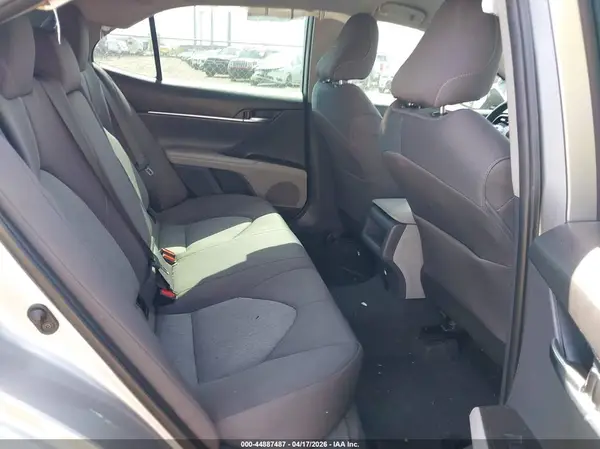 4T1C11AK2NU697537 2022 TOYOTA CAMRY - Image 8
