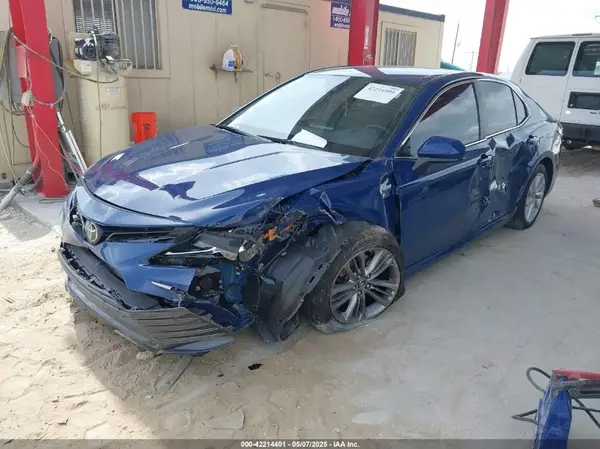 4T1C11AK2PU081310 2023 TOYOTA CAMRY - Image 2