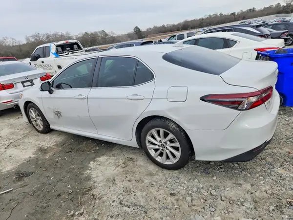 4T1C11AK2PU089603 2023 TOYOTA CAMRY - Image 2