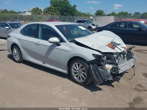 4T1C11AK2PU092372 2023 TOYOTA CAMRY - Image 1