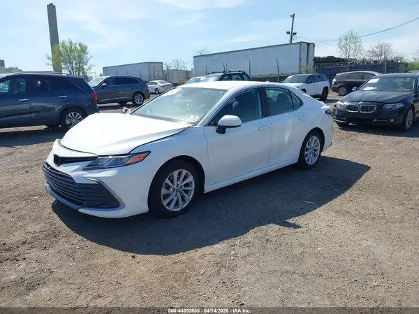 4T1C11AK2PU097930 2023 TOYOTA CAMRY - Image 2