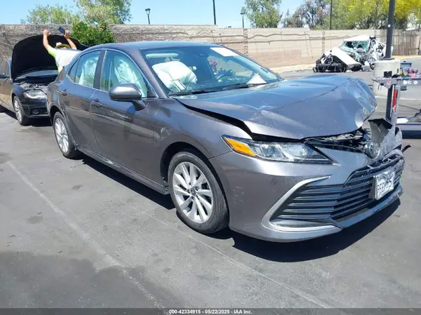 4T1C11AK2PU117562 2023 TOYOTA CAMRY - Image 1