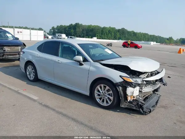 4T1C11AK2PU118937 2023 TOYOTA CAMRY - Image 1