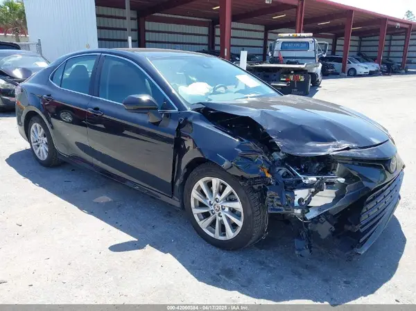 4T1C11AK2PU120803 2023 TOYOTA CAMRY - Image 1