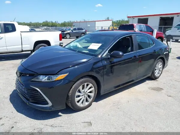 4T1C11AK2PU120803 2023 TOYOTA CAMRY - Image 2