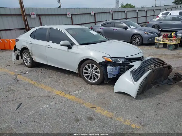 4T1C11AK2PU125855 2023 TOYOTA CAMRY - Image 1