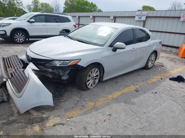 4T1C11AK2PU125855 2023 TOYOTA CAMRY - Image 2