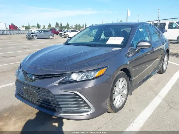 4T1C11AK2PU131106 2023 TOYOTA CAMRY - Image 2