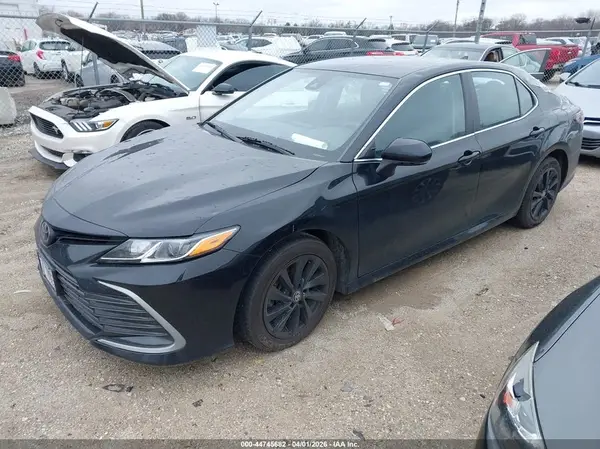 4T1C11AK2PU142428 2023 TOYOTA CAMRY - Image 2