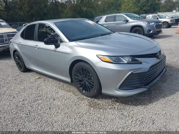 4T1C11AK2PU144048 2023 TOYOTA CAMRY - Image 1