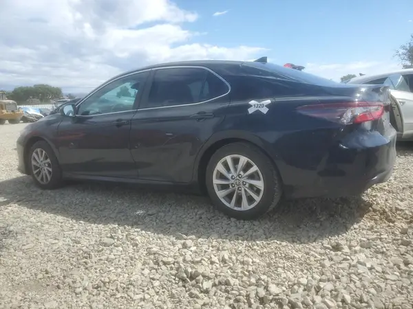 4T1C11AK2PU156068 2023 TOYOTA CAMRY - Image 2
