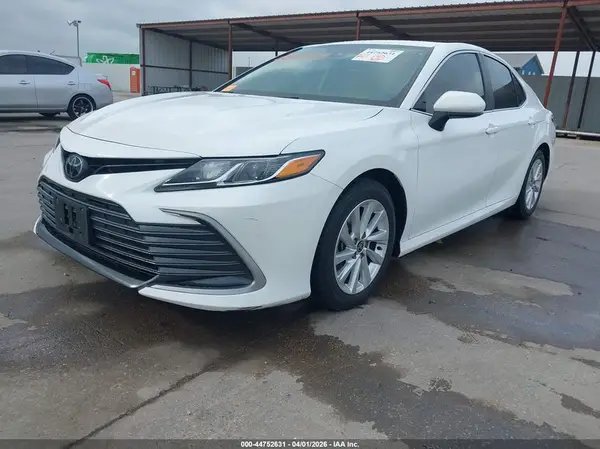 4T1C11AK2PU160248 2023 TOYOTA CAMRY - Image 2
