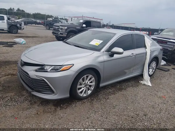 4T1C11AK2PU174960 2023 TOYOTA CAMRY - Image 2