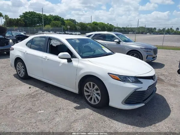 4T1C11AK2PU185800 2023 TOYOTA CAMRY - Image 1